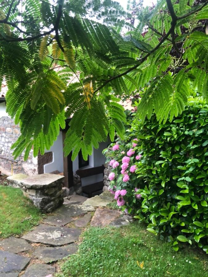 Hdec Hosteria De Castaneda Alojamiento Turistico Puente Viesgo Exterior photo